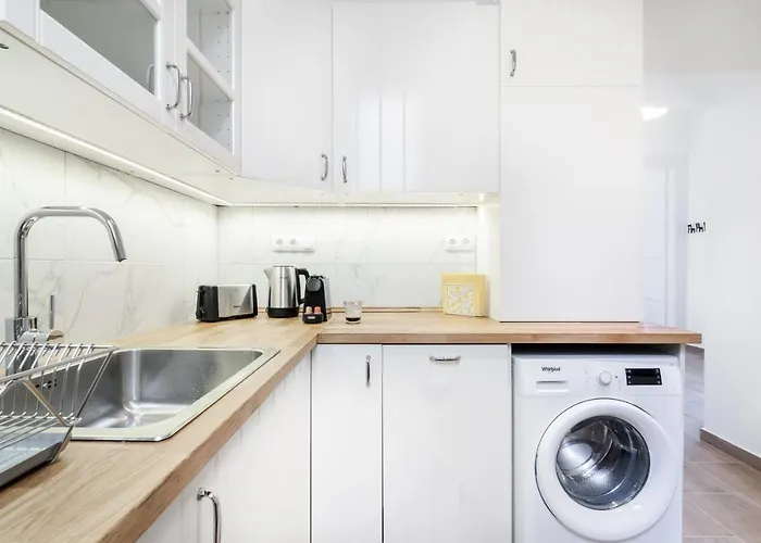Bpr Blooming Design With A/c Apartament Budapesta