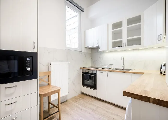 Bpr Blooming Design With A/c Apartament Budapesta